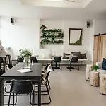 Hostel Wake Up Wellness By Goodnite Cz Brno