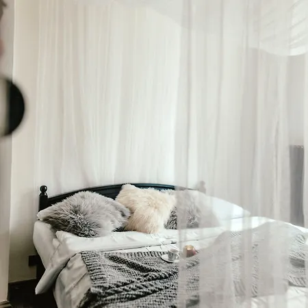 Хостел Wake Up Wellness By Goodnite Cz *