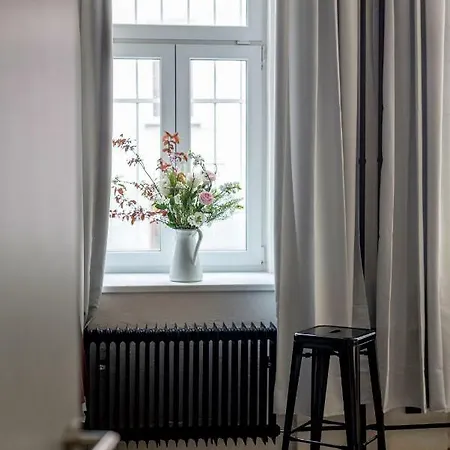 Wake Up Wellness By Goodnite Cz Хостел